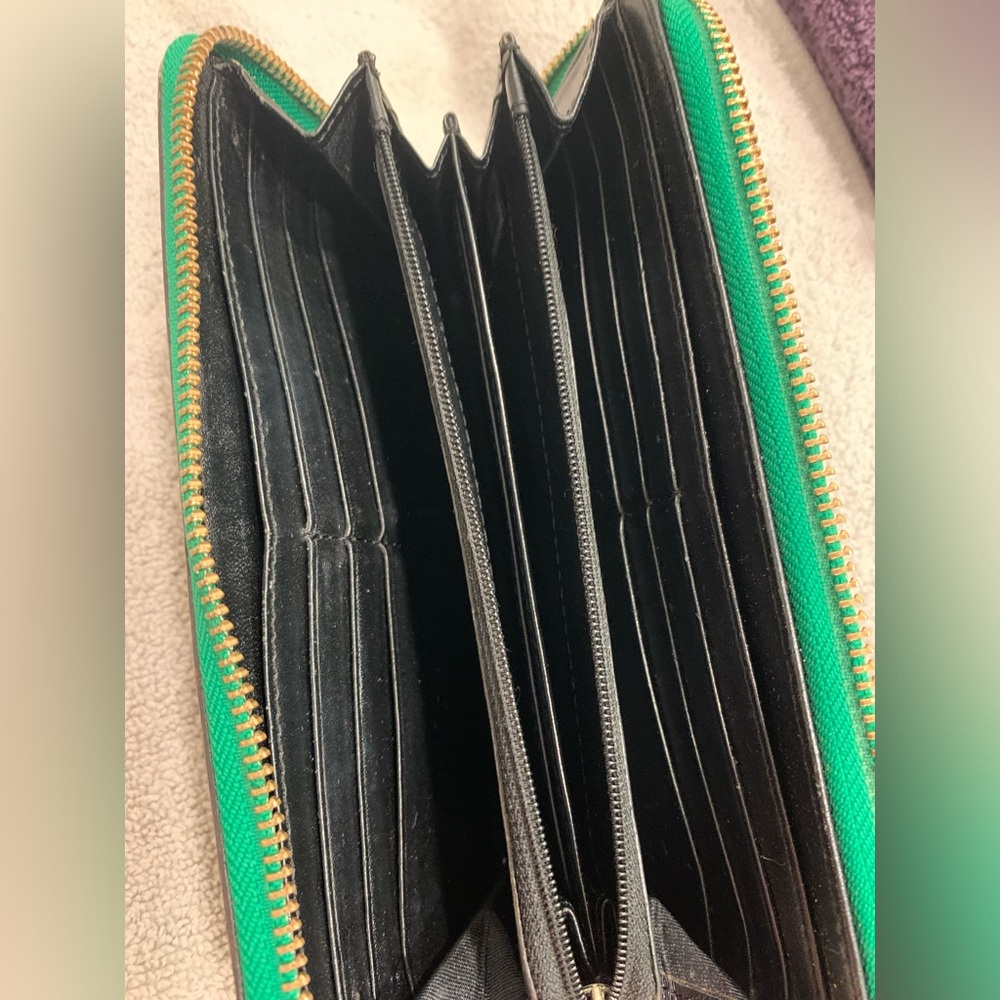 Kate Spade Lacey Zip Green and Cream Polka Dot Wallet - Picture 12 of 13